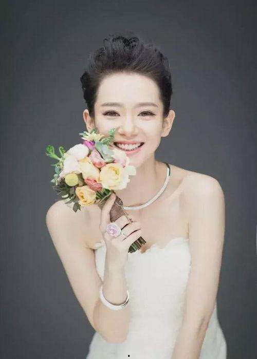 戚薇爆料导演视频播放,视频播放背后的真实瞬间  第1张